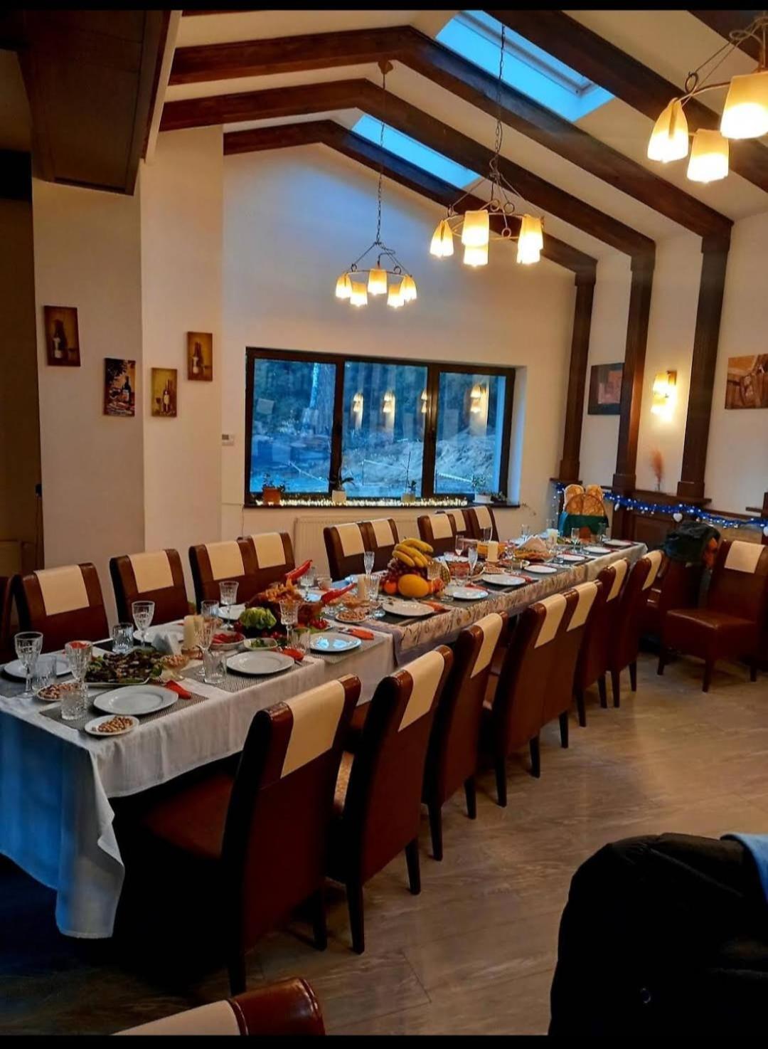 Vila Pinul Si Mesteacanul Poiana Brasov Exteriör bild